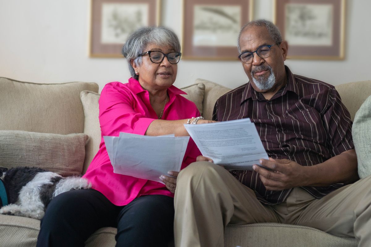 Medicare beneficiaries reviewing their Medicare plan benefits